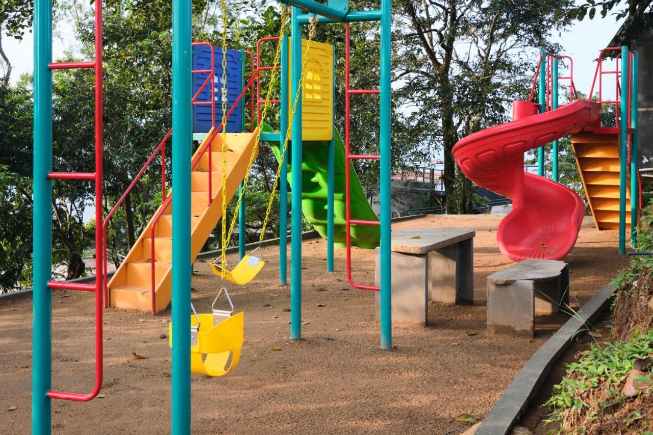 Haze And Kites Resort Муннар Екстер'єр фото